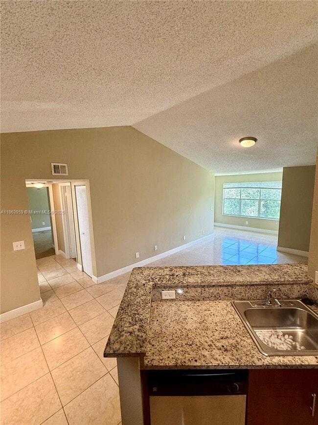Photo - 595 Vista Isles Dr Unit 1923