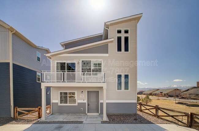 Building Photo - 5732 Thurless Ln