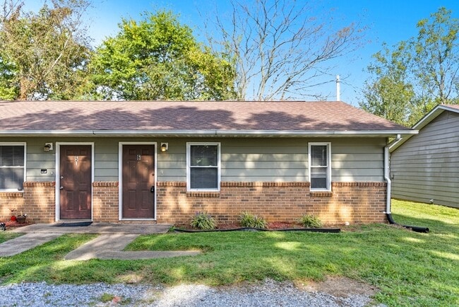 Building Photo - 145 Lester Heights Rd Rental