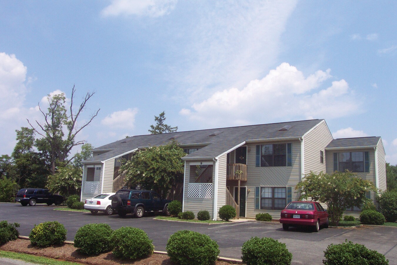 New London Apartments - New London Apartments