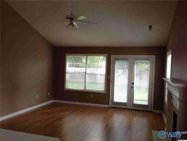 Photo - 110 Wildweed Ct