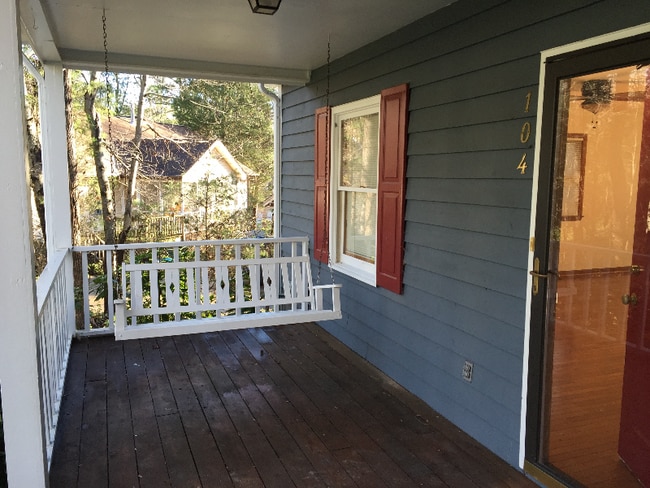 Photo - 123 Bonaparte Dr