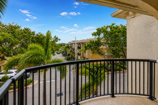 Photo - 1400 Crestwood Ct S Unit 1407