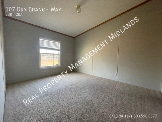 Photo - 107 Dry Branch Way