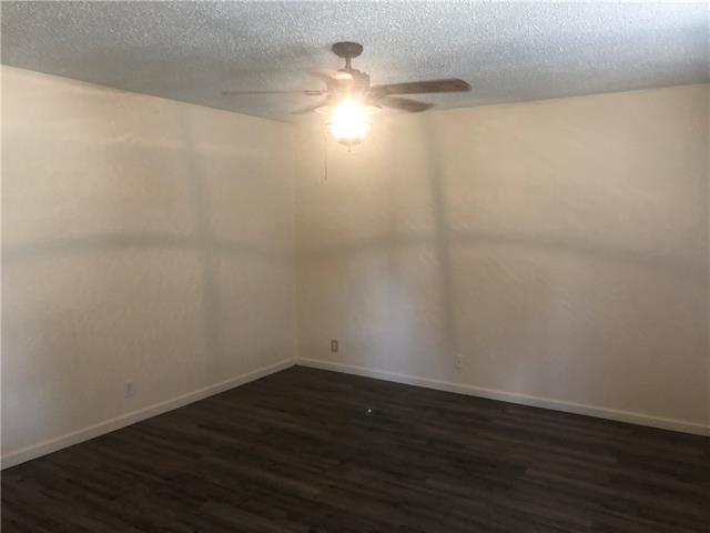 Photo - 502 Kennedy St