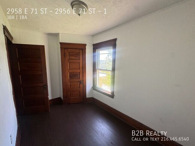 Photo - 2958 E 71st St Unit 1