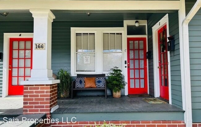 Photo - Kenan Street