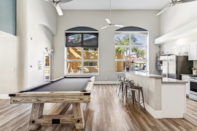 Salón comunitario - Topaz Springs