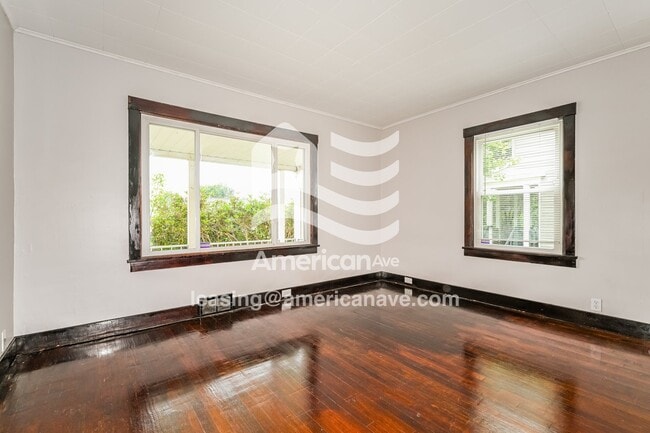 Photo - 1217 Wade St