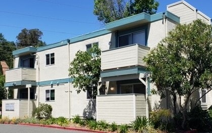 Photo - 1440 Lincoln Ave