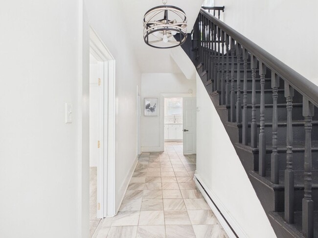 Photo - 511 Harrison St