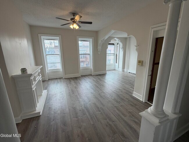 Photo - 365 Madison Ave Unit 2