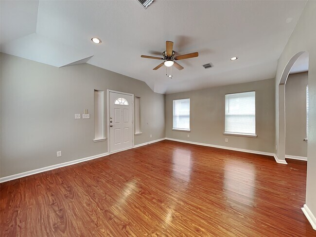 Photo - 5129 Jezebel St