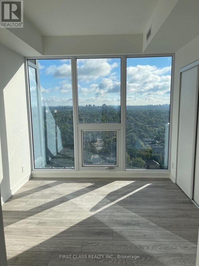 Photo - 15 Holmes Ave Unité 2311