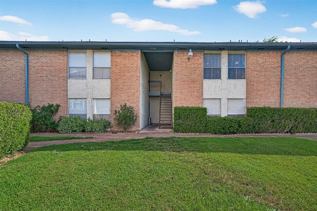 Building Photo - 8360 Jorine Dr Unit 8360 Rental