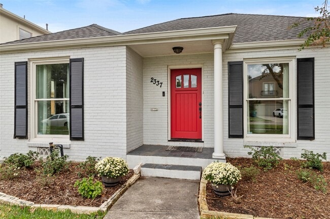 Photo - 2337 Sheridan St