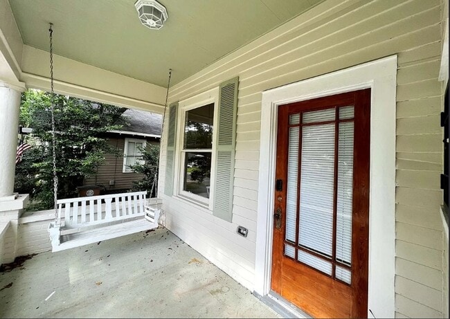 Photo - 209 S Fulton St