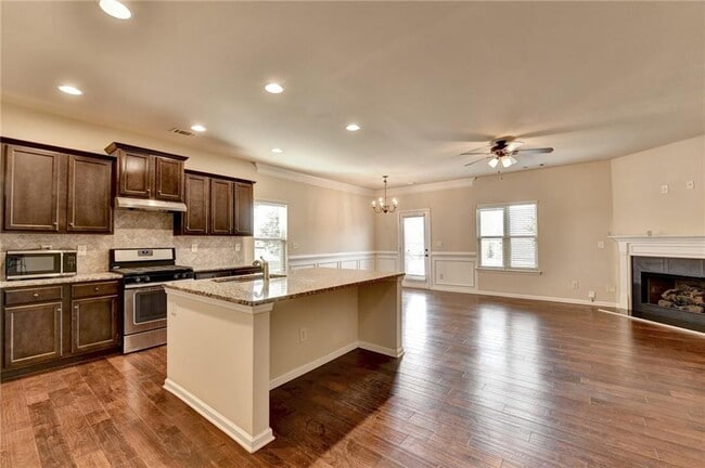 Photo - 2520 Morgan Chase Dr
