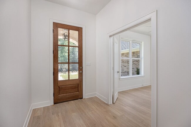 Photo - Gorgeous new construction in Flint!