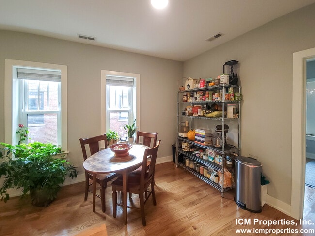 Photo - 2131 N Sedgwick St Unit 2109-3