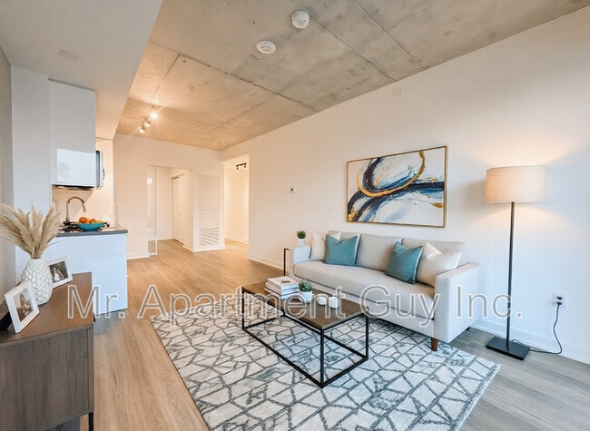 Photo - 195 McCaul St Unit Suite 202