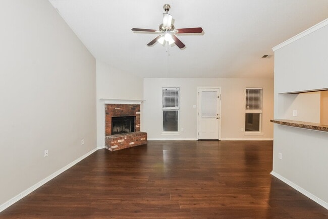 Photo - 10102 Williford Dr