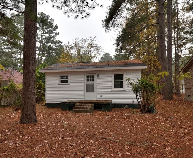 Building Photo - 1709 Fountain St