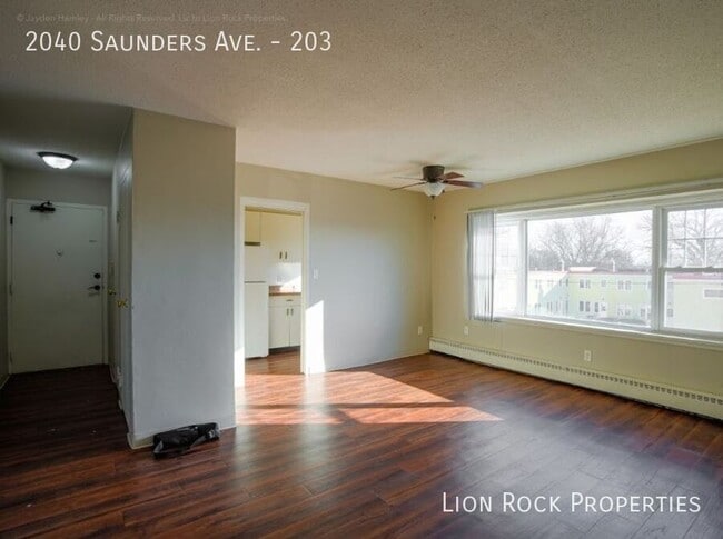 Photo - 2040 W Saunders Ave Apartment Unit 203