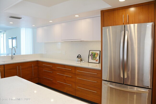 Photo - 1555 N Hwy A1A Unidad #105