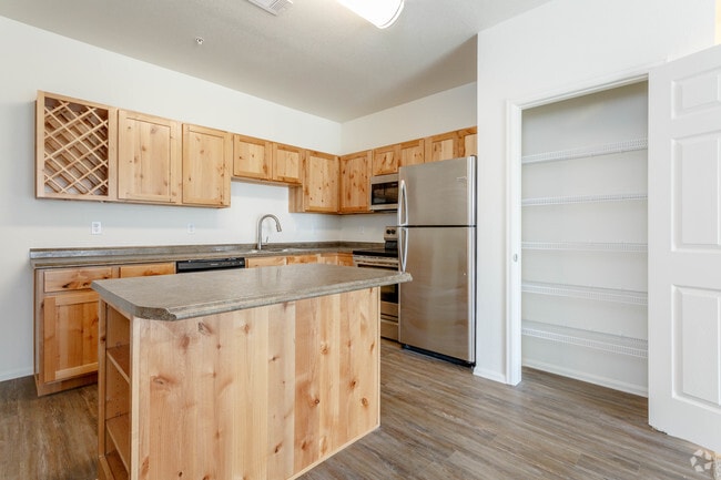 1HAB, 1BA - 790 ft²