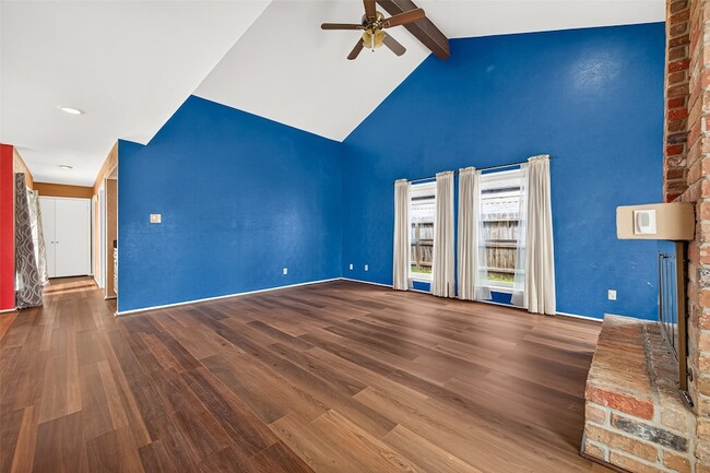 Photo - 6138 Gallant Forest Dr