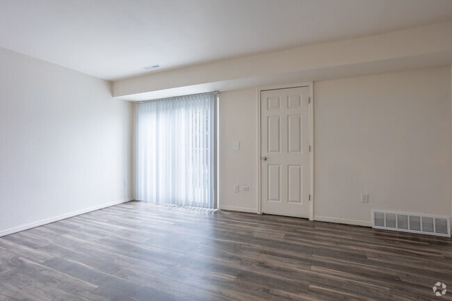 2 habitaciones, 2 baños - 1098 pies cuadrados - Sala de estar