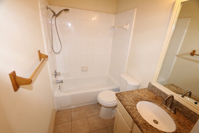 Photo - 18414 Willow Moss Dr