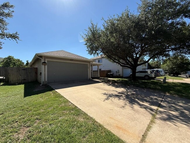 Photo - 1030 London Ln