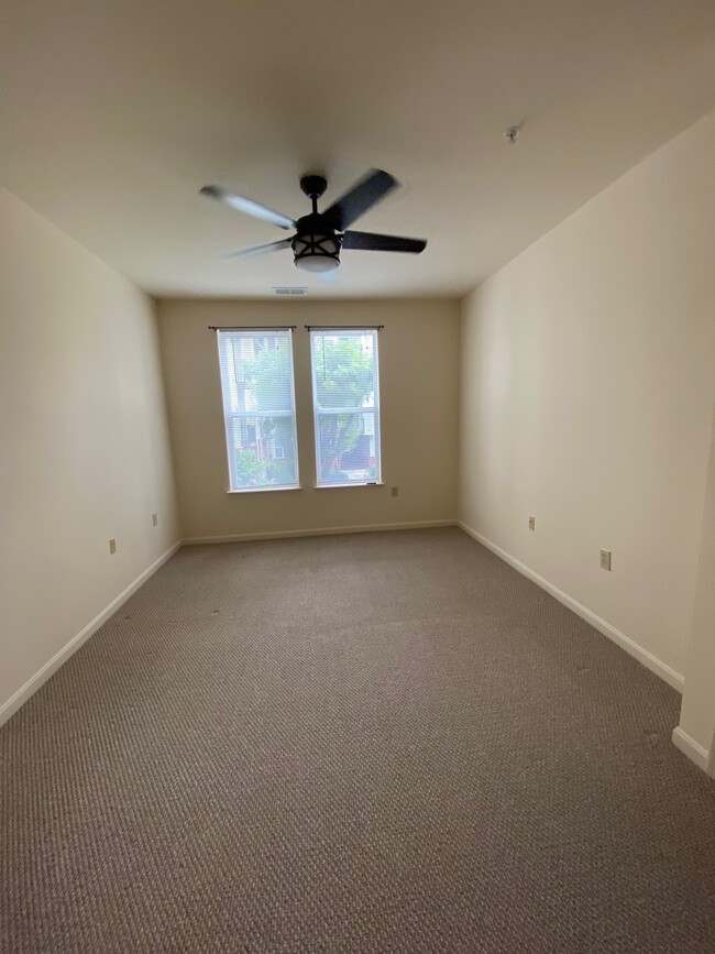 Photo - 2665 Prosperity Ave Unit 230