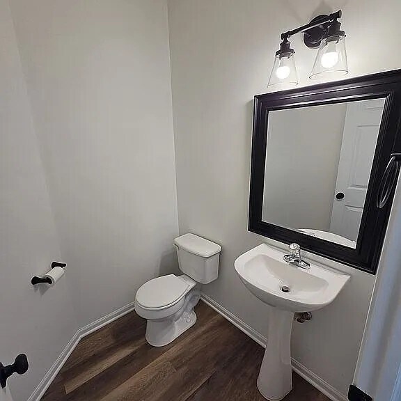 2909 White Thorn Cir