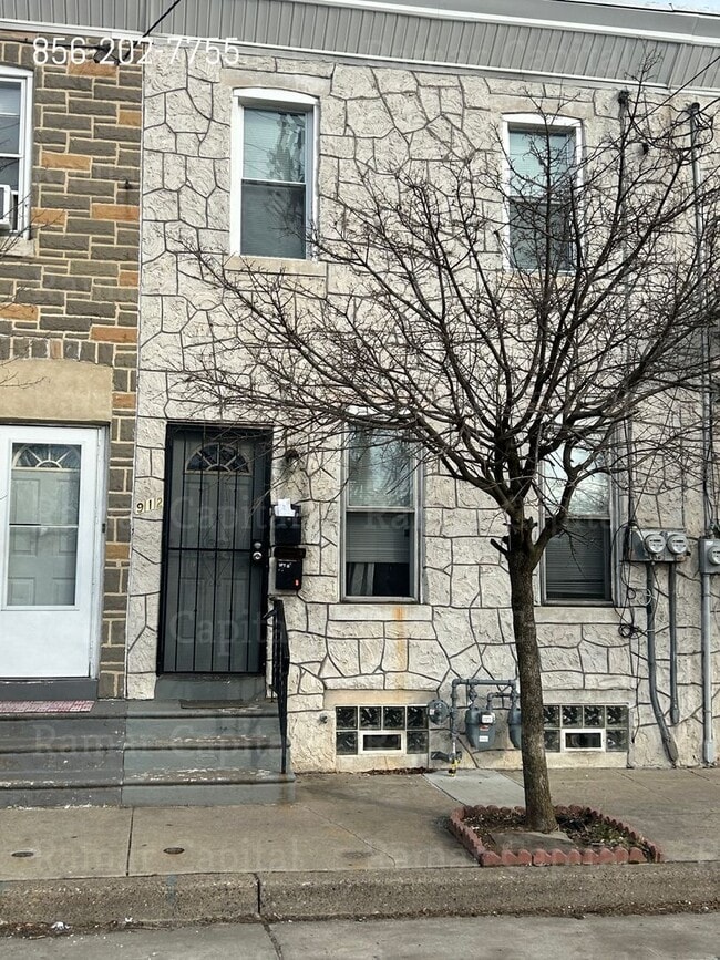 Photo - 912 Mt Ephraim Ave Unit B