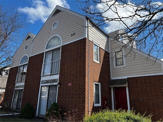 Photo - 535 D'onofrio Dr