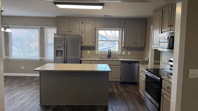 Photo - 350 Revere Rd