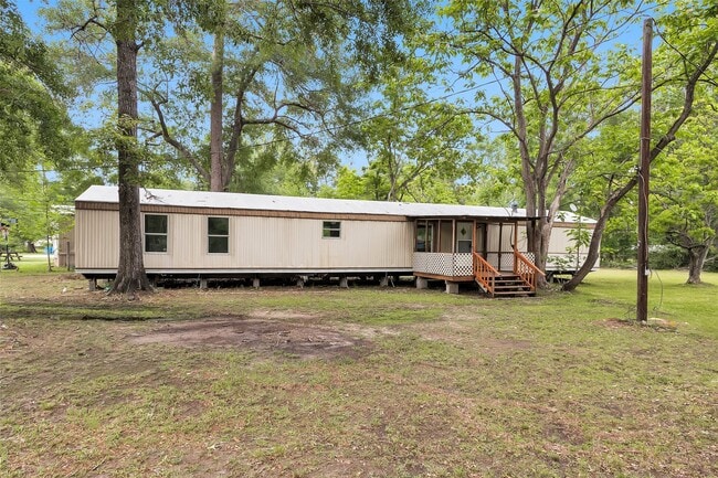 Photo - 19339 Forest Ln Cir