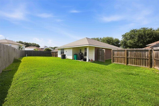 Photo - 4718 Lonestone Cir