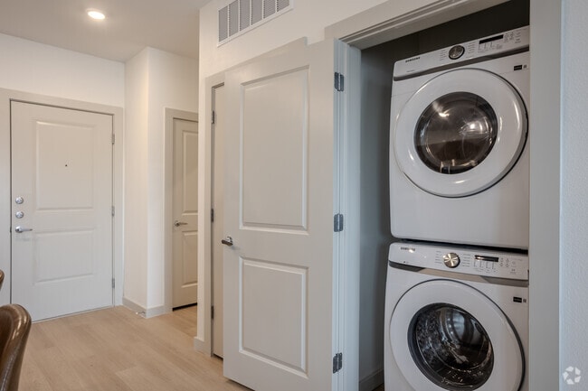 2 habitaciones, 2 baños - 86 m² - Entrada Verbena - Meridian at Wylie - 55+ Affordable Apartments