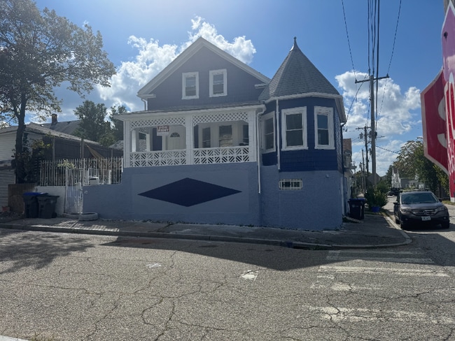 Photo - 34 Savings St