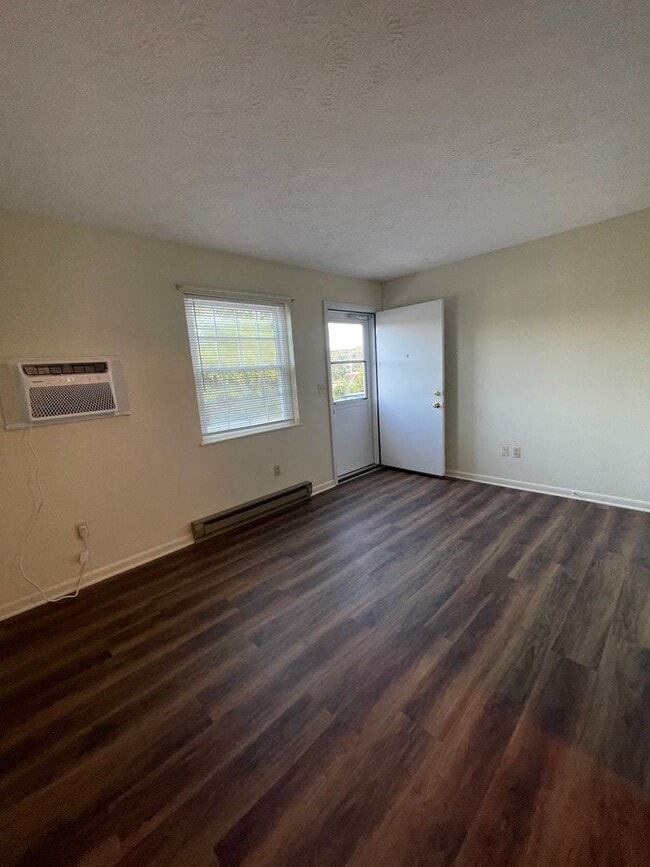 Photo - Apartment on Rockingham Drive