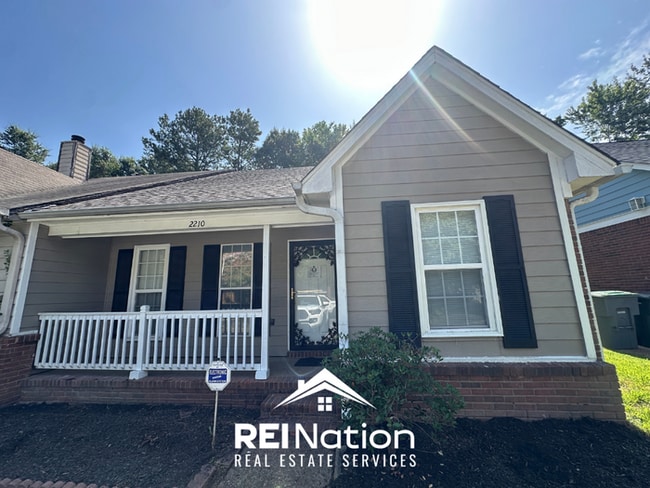 Building Photo - 3BR/2BA Memphis Rental with Vaulted Ceilings, Hardwood Floors & Large Backyard