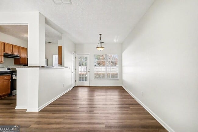 Photo - 2559 Walden Lake Dr