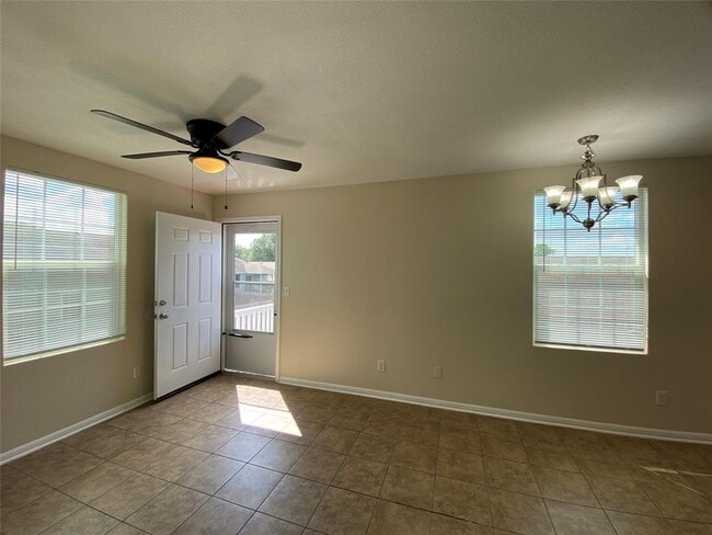 Photo - 296 Ferrule Dr