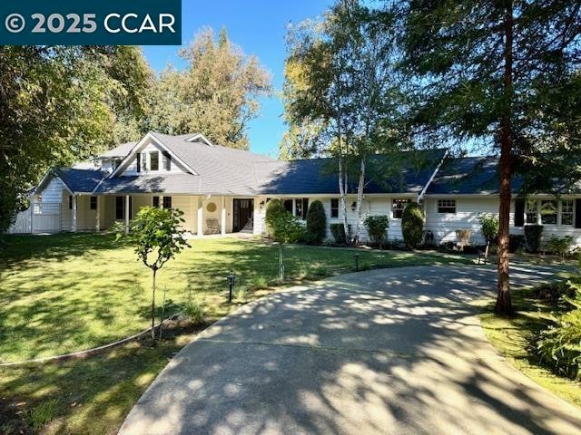 Building Photo - 354 Love Ln