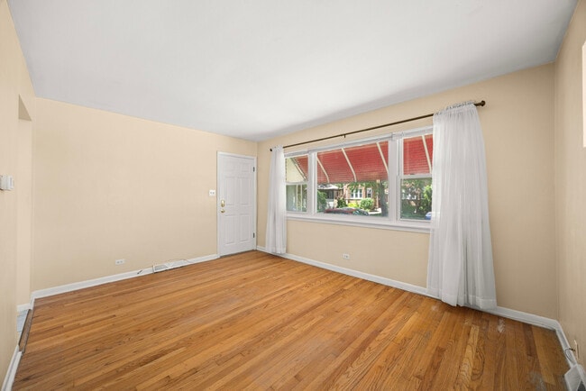Photo - 3109 Grove Ave
