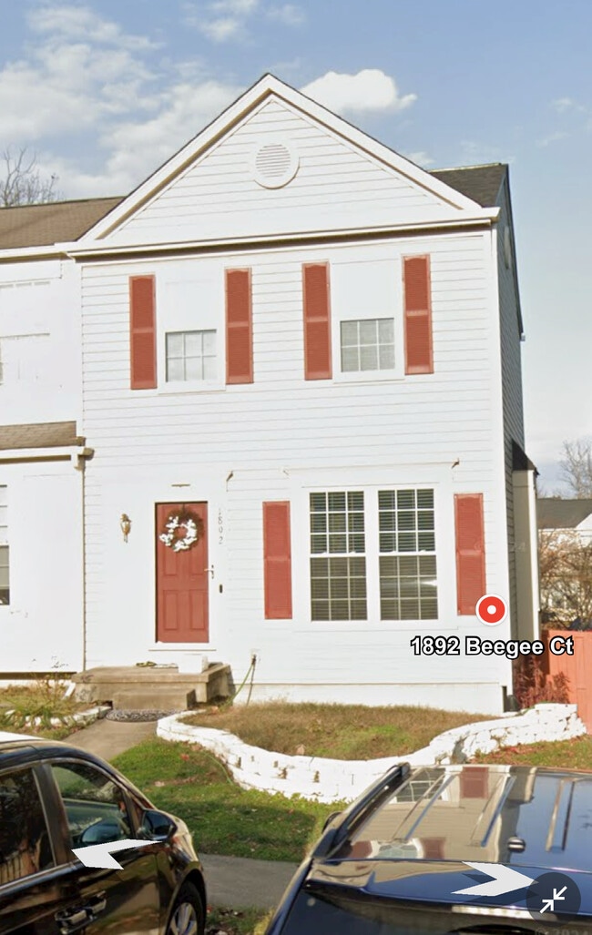 Building Photo - 1892 Beegee Ct